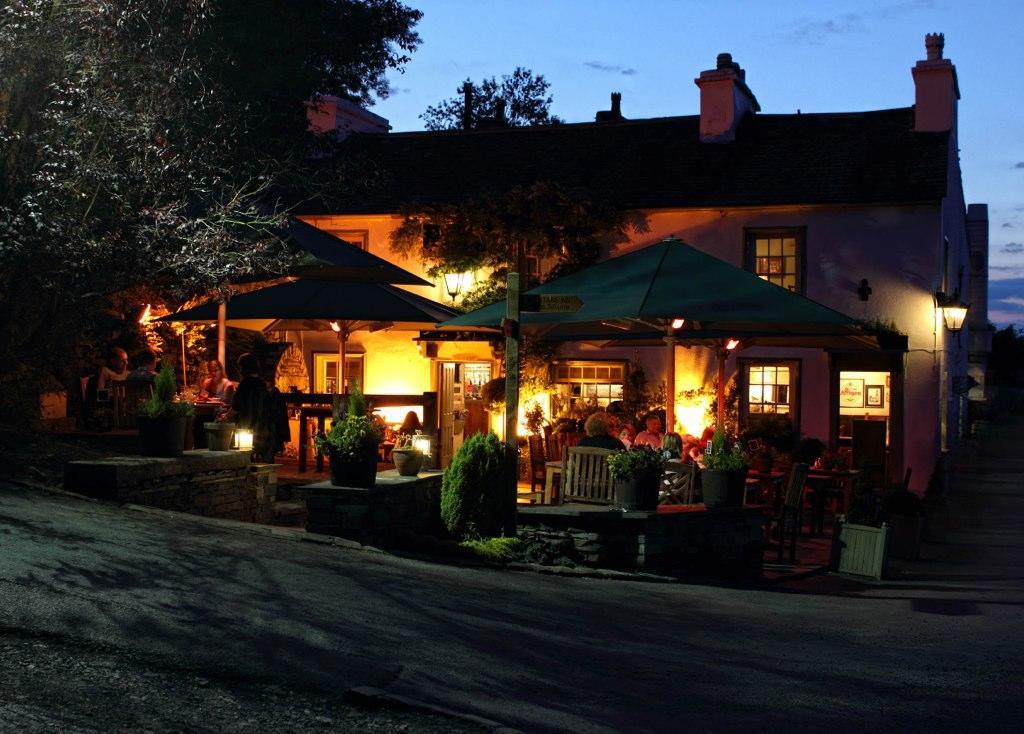 Mason'S Arms Hotel Bowland Bridge Kültér fotó